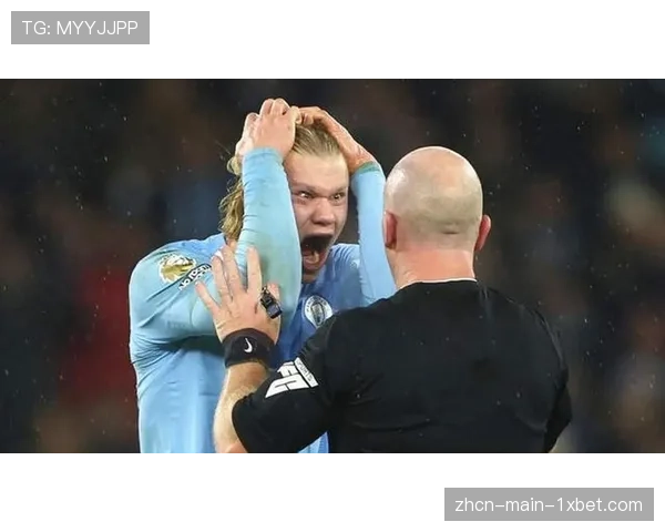 关键判罚争议：URC联赛焦点战中，裁判一次底线裁判（TMO）介入判罚点球尝试引发两队不满